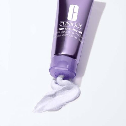 Mousse de Limpeza Facial - Clinique Take the Day Off 125ml